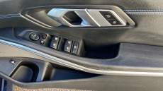 BMW 3 Series 330e xDrive M Sport 4dr Step Auto Saloon